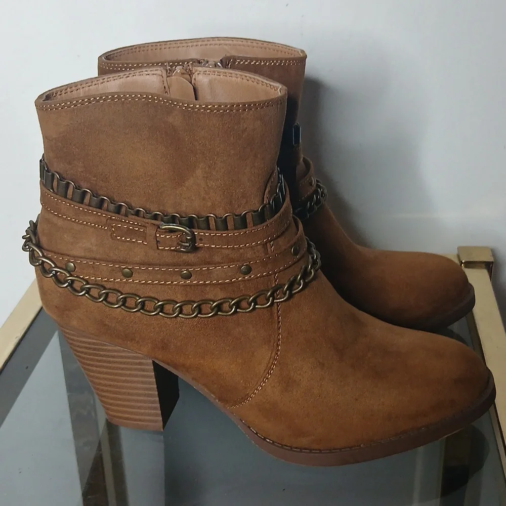 JustFab Kualeah Chain Strap Ankle Boots Size 9 - Picture 5 of 15